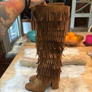 Boho Heeled Fringe Boots